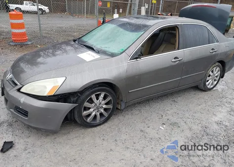 2007 Honda Accord 3.0 Ex z USA, uszkodzony, nr VIN 1HGCM66527A039718